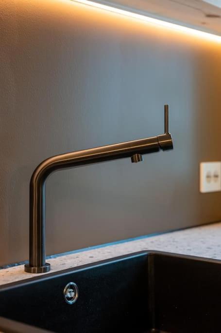 Fresh Studio Apartment, A Short Walk From Bryggen Bergen Buitenkant foto