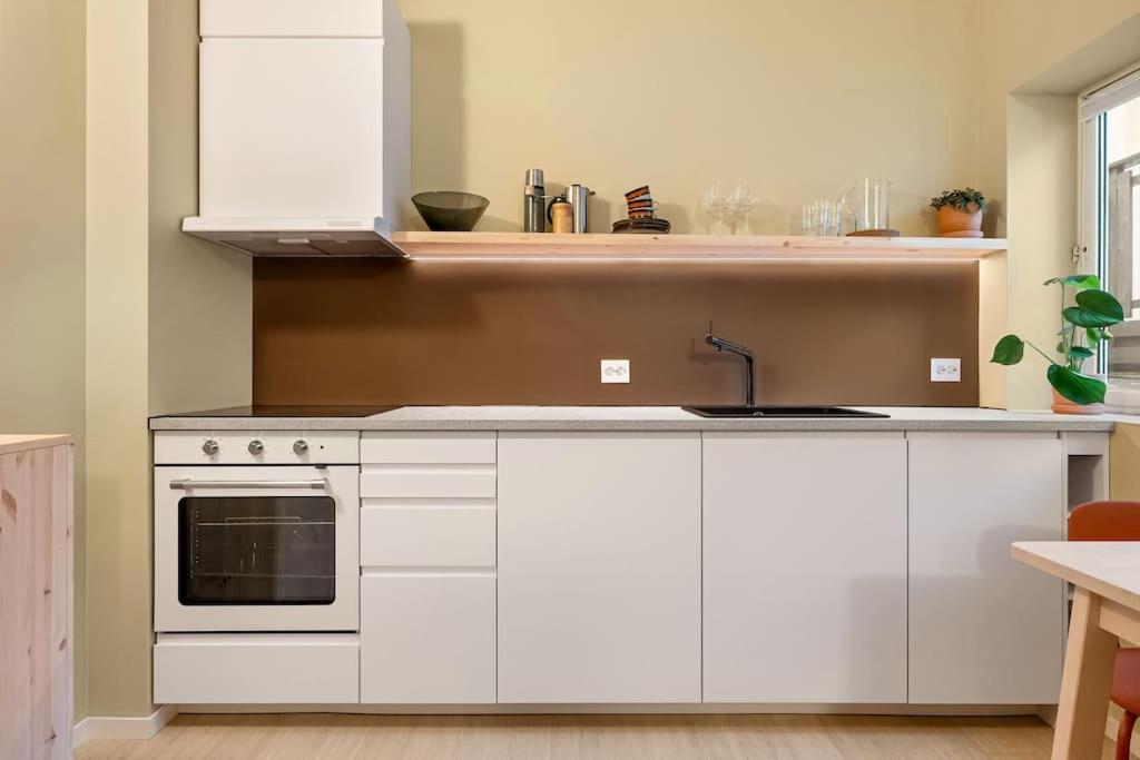 Fresh Studio Apartment, A Short Walk From Bryggen Bergen Buitenkant foto